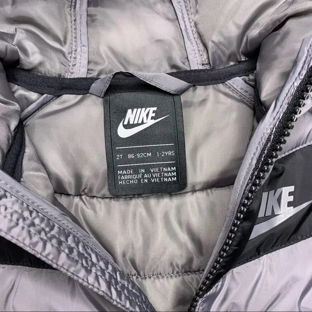 Nike size 2t